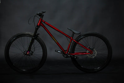 Bicicleta de ciudad Dirt Jump DMR Sect Pro Talla Regular Rodado 26" (2022) Seminueva