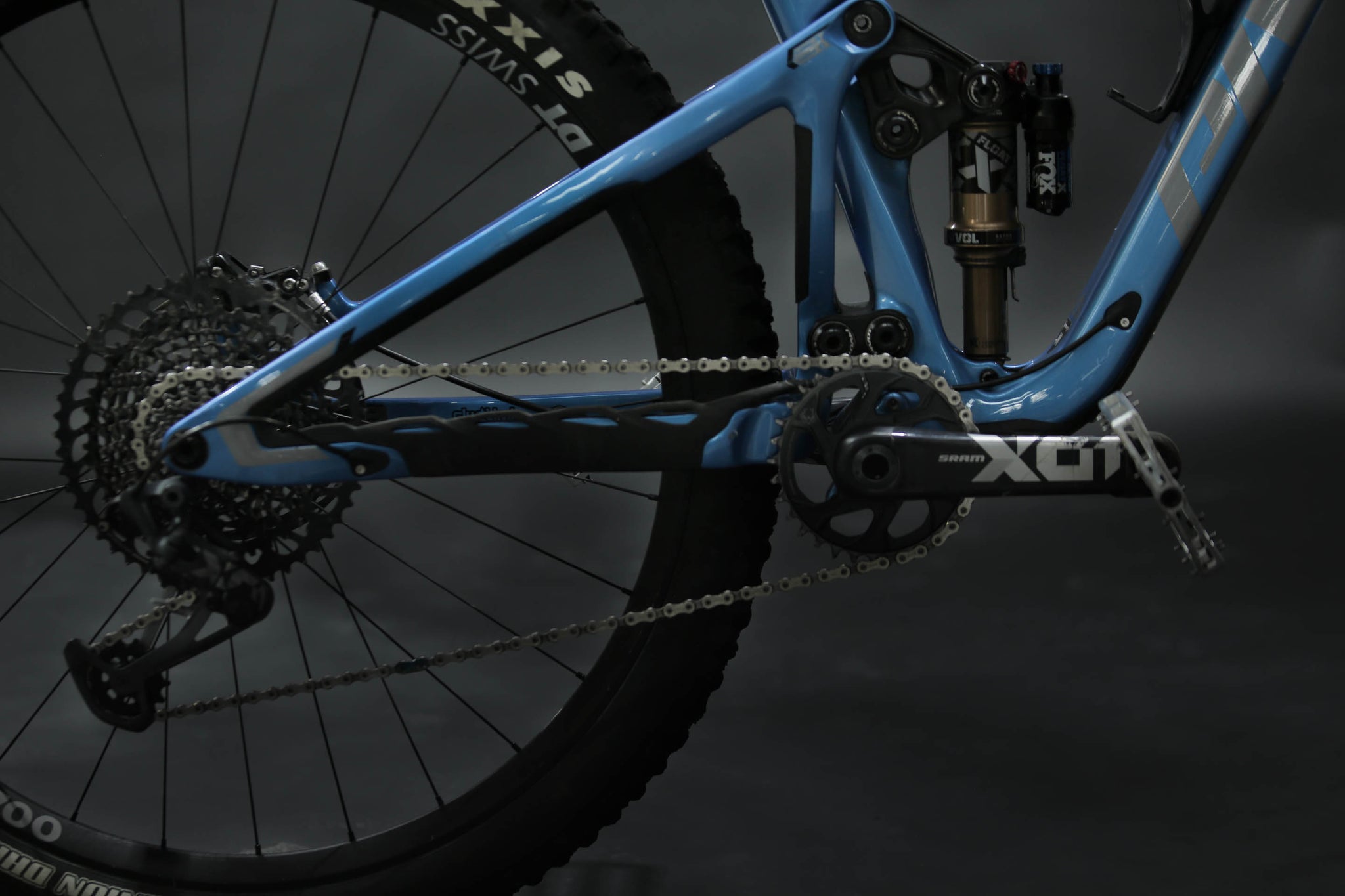 Bicicleta De Montaña Doble Suspensión Pivot Cycles Switchblade 29" Talla Medium (2023) Seminueva