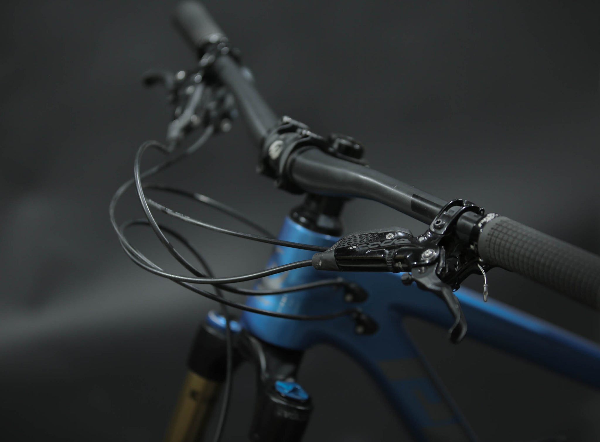 Bicicleta De Montaña Doble Suspensión Pivot Cycles Switchblade 29" Talla Medium (2023) Seminueva