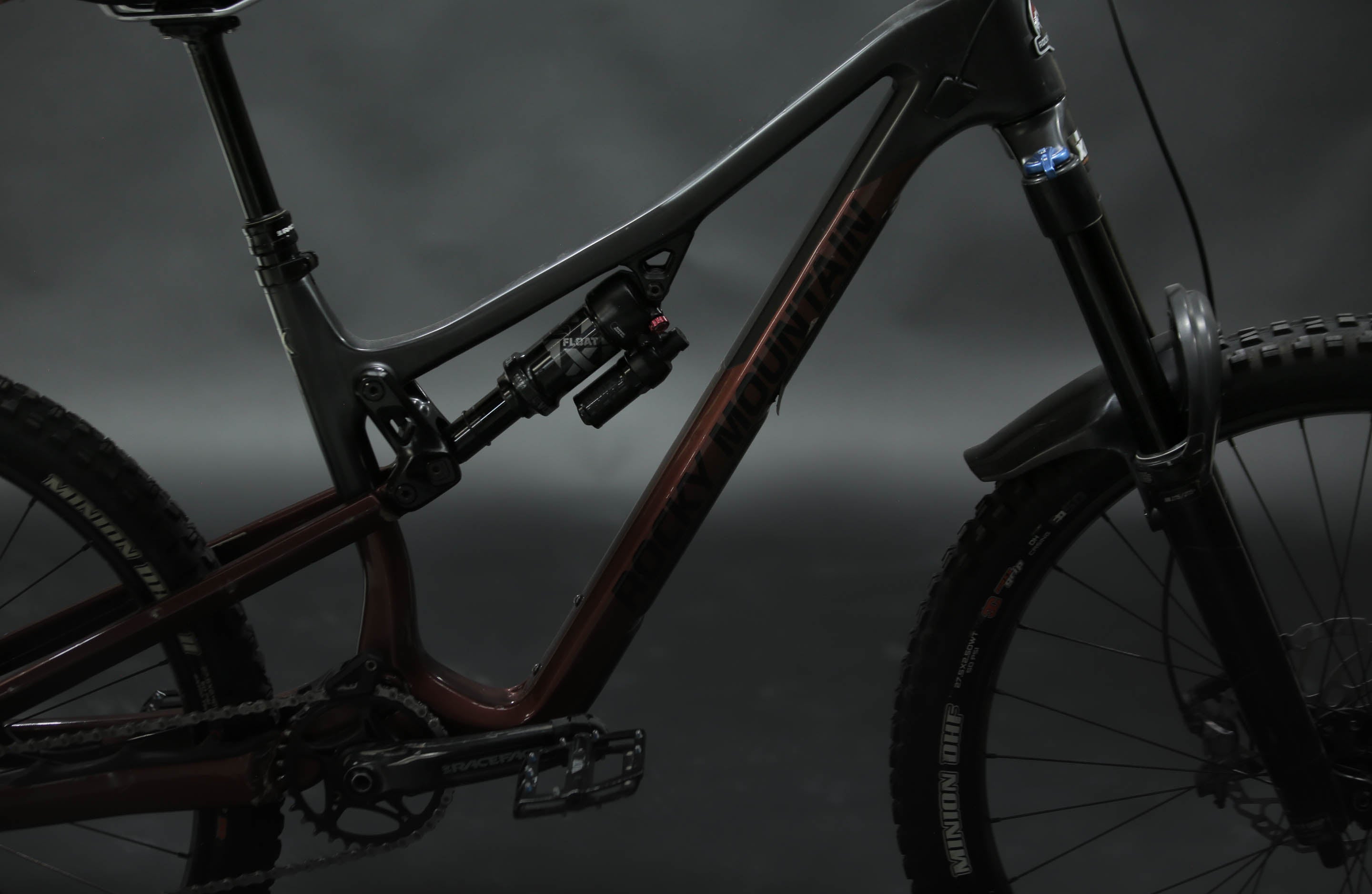Bicicleta de Montaña Doble Supensión Rocky Mountain Altitude C50 27.5" Talla Small (2024) Seminueva