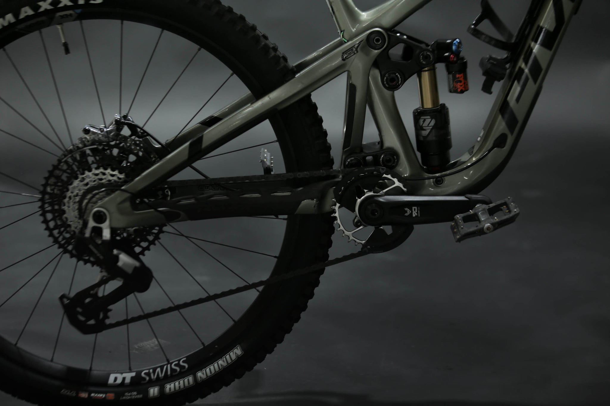 Bicicleta De Montaña Doble Suspensión Pivot Cycles Firebird 29" Talla Small (2023) Seminueva