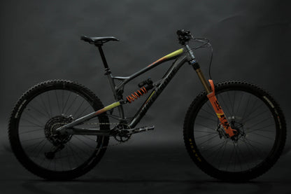 Bicicleta De Montaña Doble Suspension Nukeproof Mega 27.5" Talla Medium (2020) Seminueva