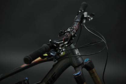 Bicicleta De Montaña Doble Suspension Nukeproof Mega 27.5" Talla Medium (2020) Seminueva