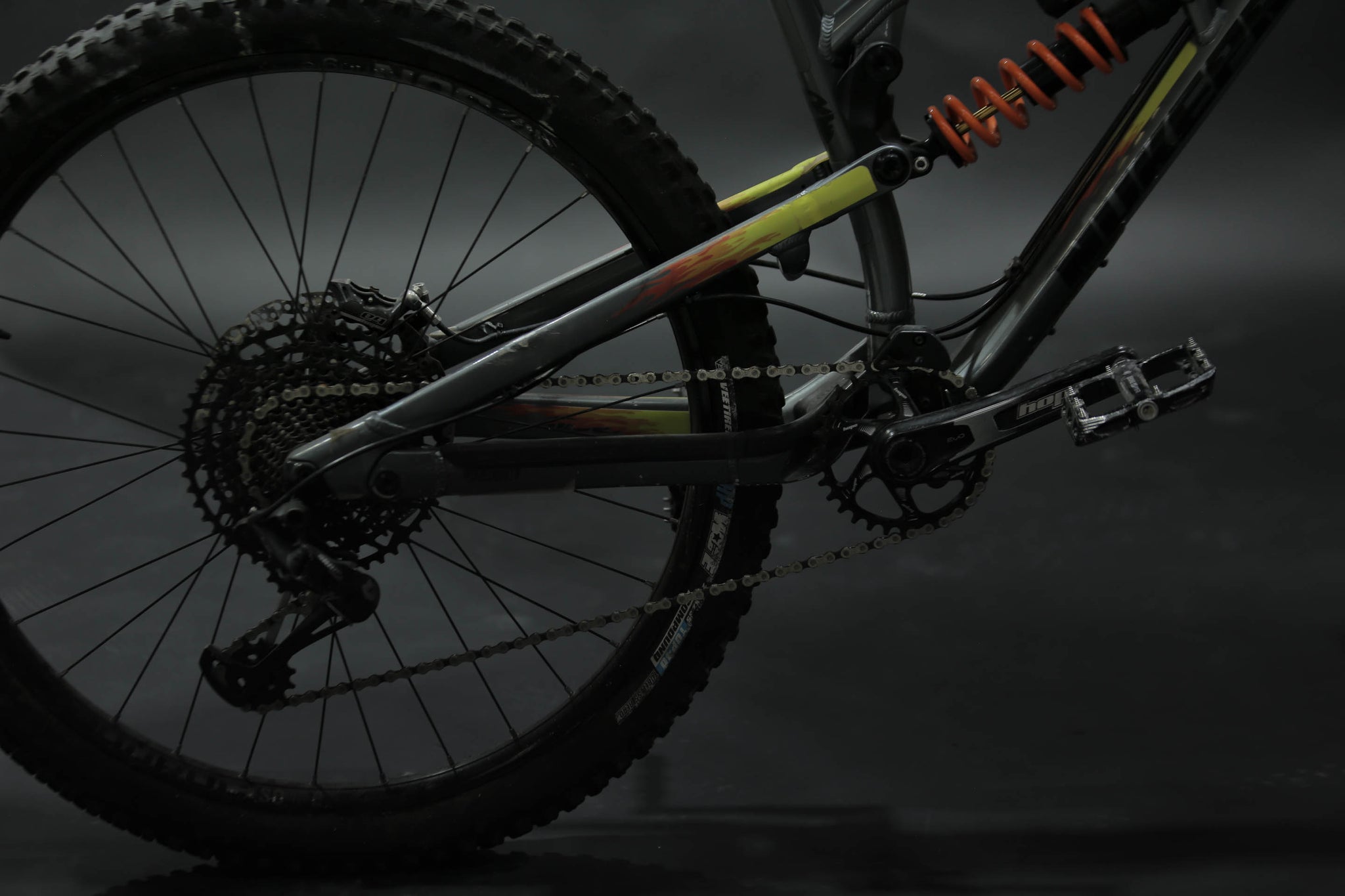 Bicicleta De Montaña Doble Suspension Nukeproof Mega 27.5" Talla Medium (2020) Seminueva