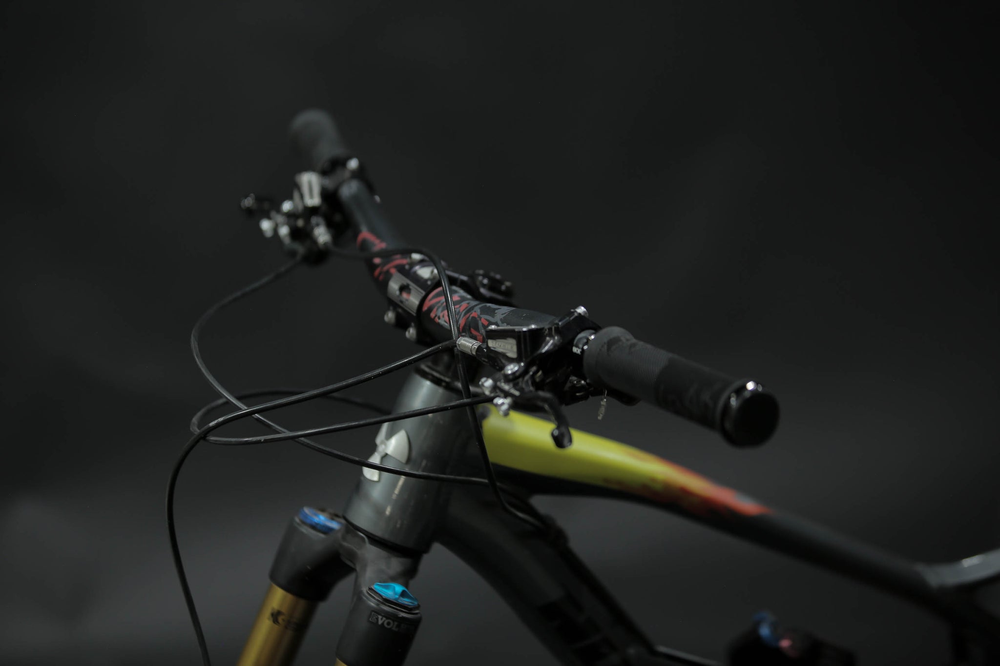 Bicicleta De Montaña Doble Suspension Nukeproof Mega 27.5" Talla Medium (2020) Seminueva