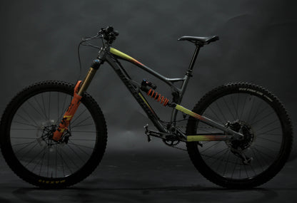 Bicicleta De Montaña Doble Suspension Nukeproof Mega 27.5" Talla Medium (2020) Seminueva