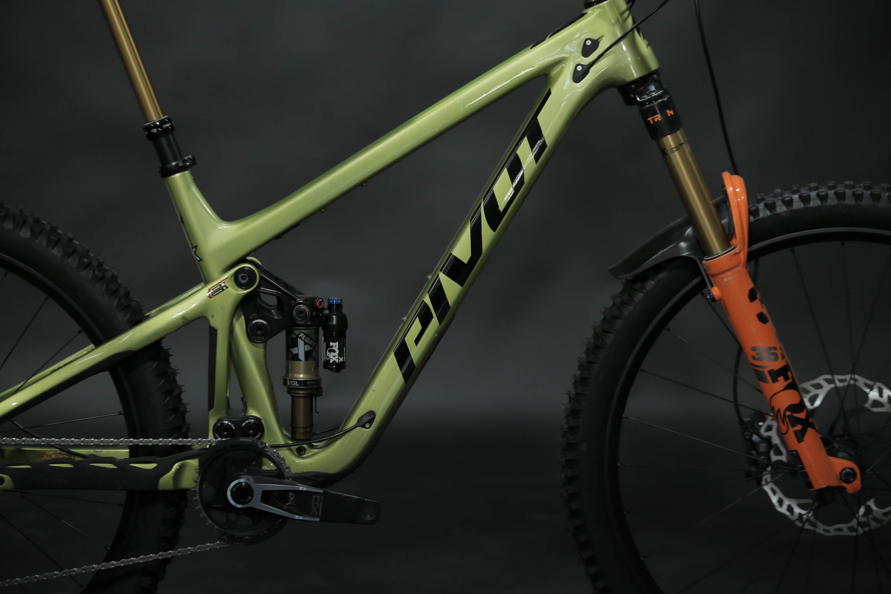 Bicicleta De Montaña Doble Suspensión Pivot Cycles Switchblade 29" Talla Large (2023) Seminueva