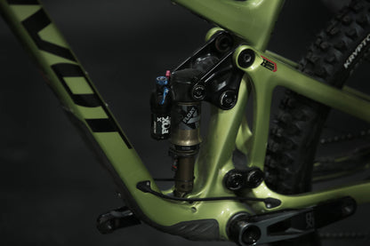 Bicicleta De Montaña Doble Suspensión Pivot Cycles Switchblade 29" Talla Large (2023) Seminueva
