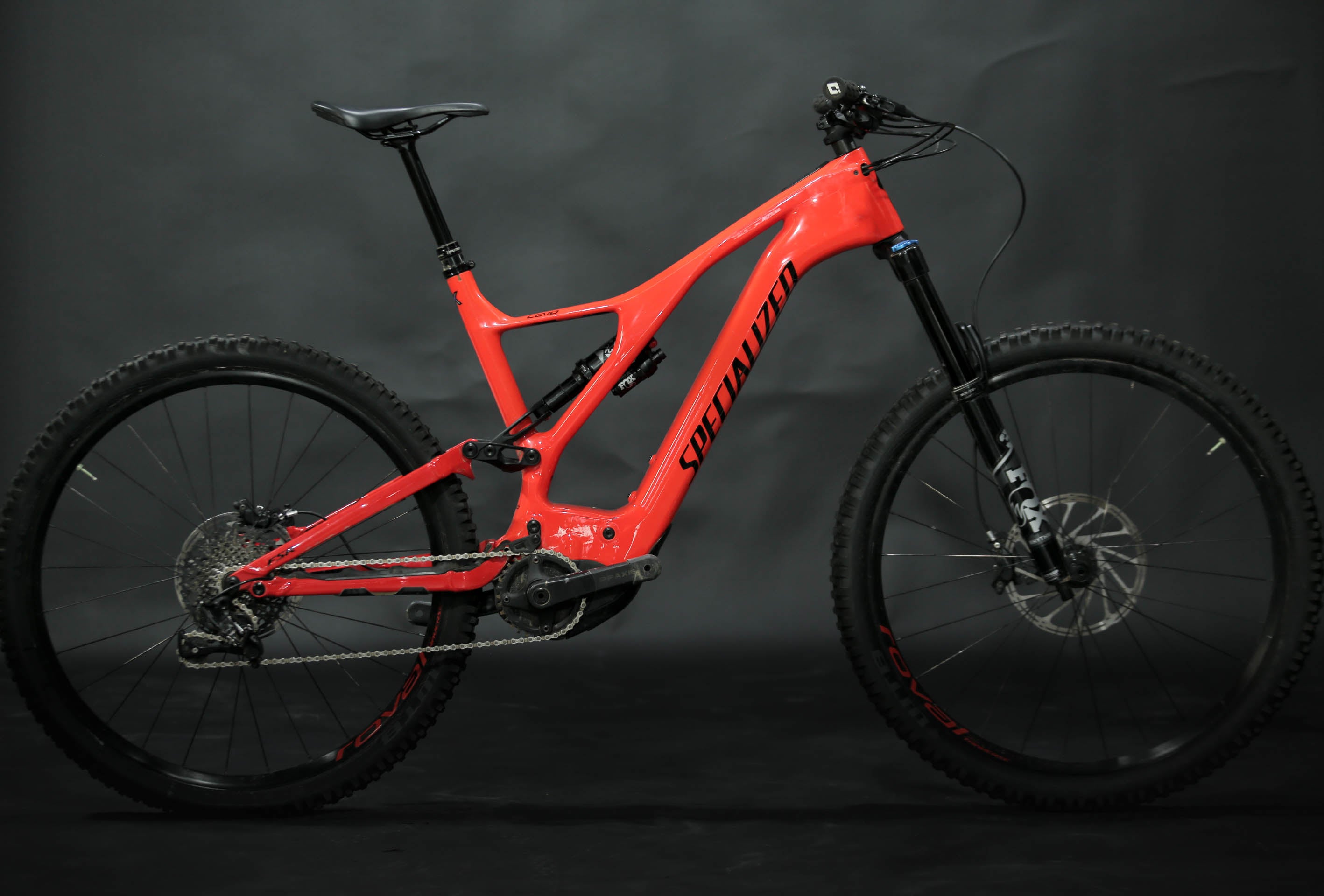 Bicicleta de Montaña Asistida Doble Suspensión Specialized Turbo Levo 29" Talla Large (2021) Seminueva
