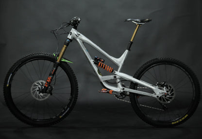 Bicicleta de Montaña Doble Suspension YT Capra Rodado 29/27.5" Talla Large (2021) Seminueva
