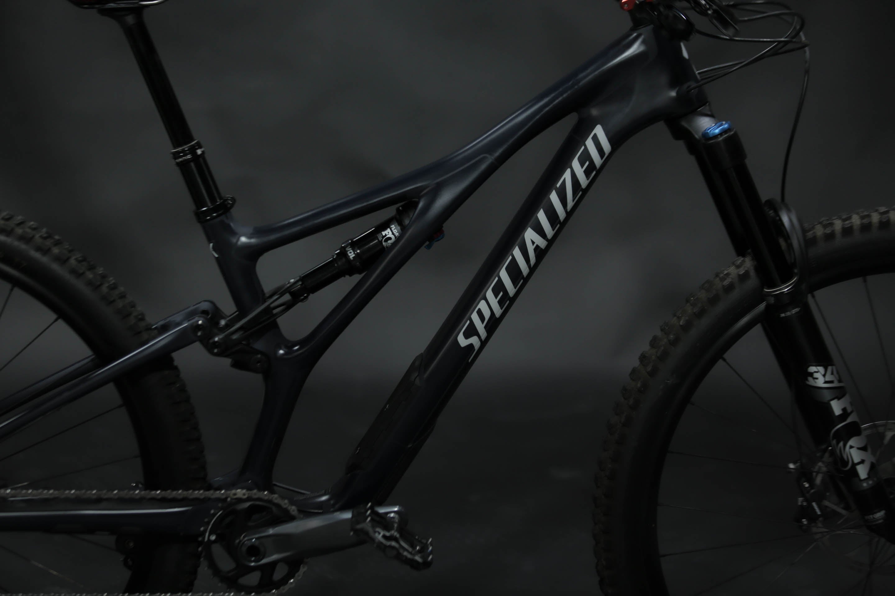 Bicicleta de Montaña Doble Suspensión Specialized Stumpjumper Rodado 29" Talla Medium S3 (2023) Seminueva