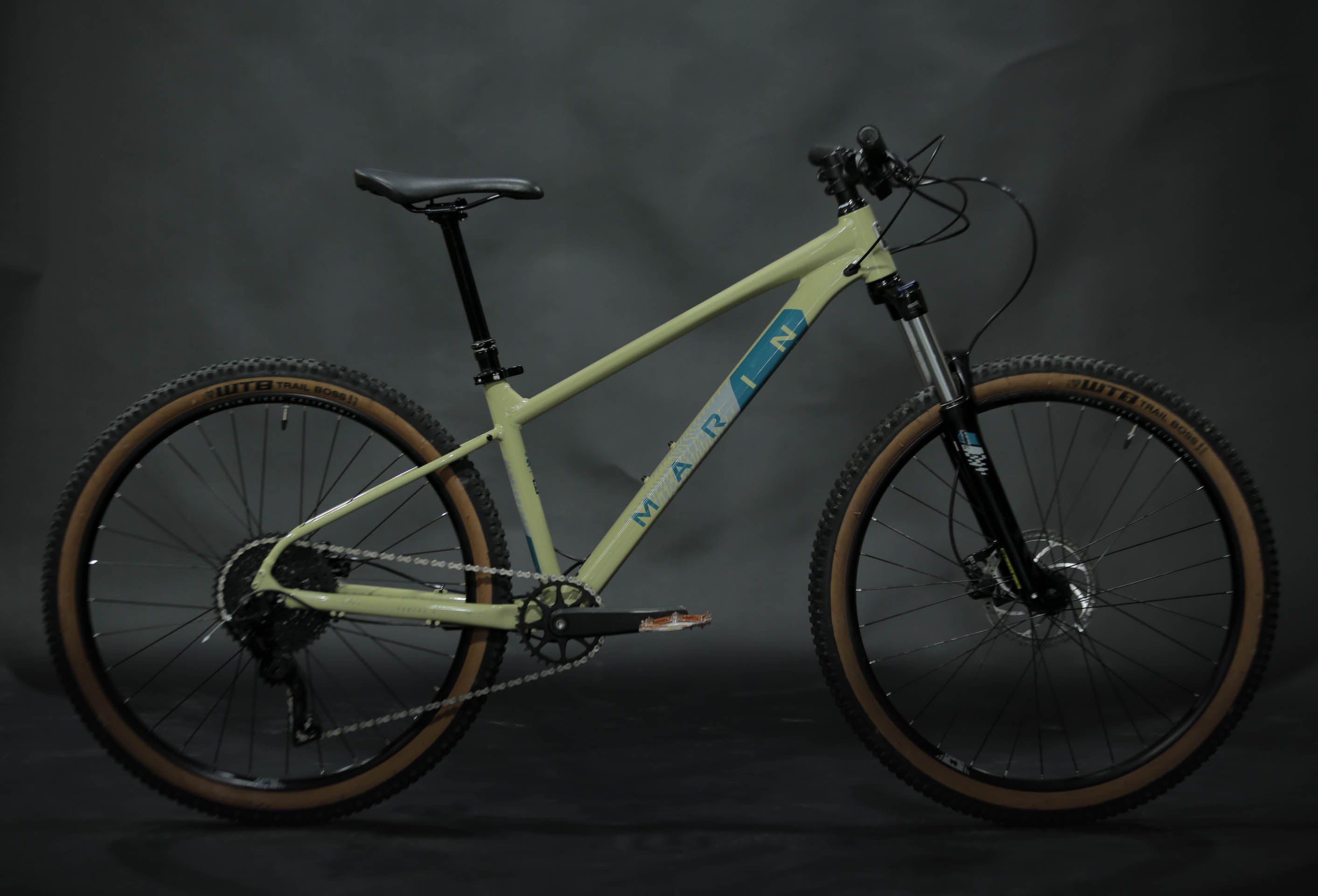 Bicicleta de Montaña Hardtail Marin Bikes Bobcat Trail 4 27.5" Talla Small (2024) Seminueva