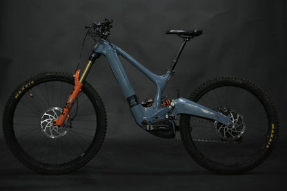 Bicicleta de Montaña Asistida Doble Suspensión Ibis Oso 29/27.5" Talla Medium (2022) Seminueva