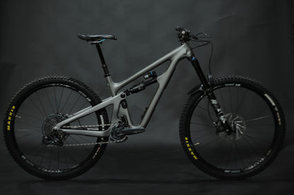 Bicicleta de Montaña Doble Supensión Yeti Cycles SB150 29" Talla Medium (2022) Seminueva