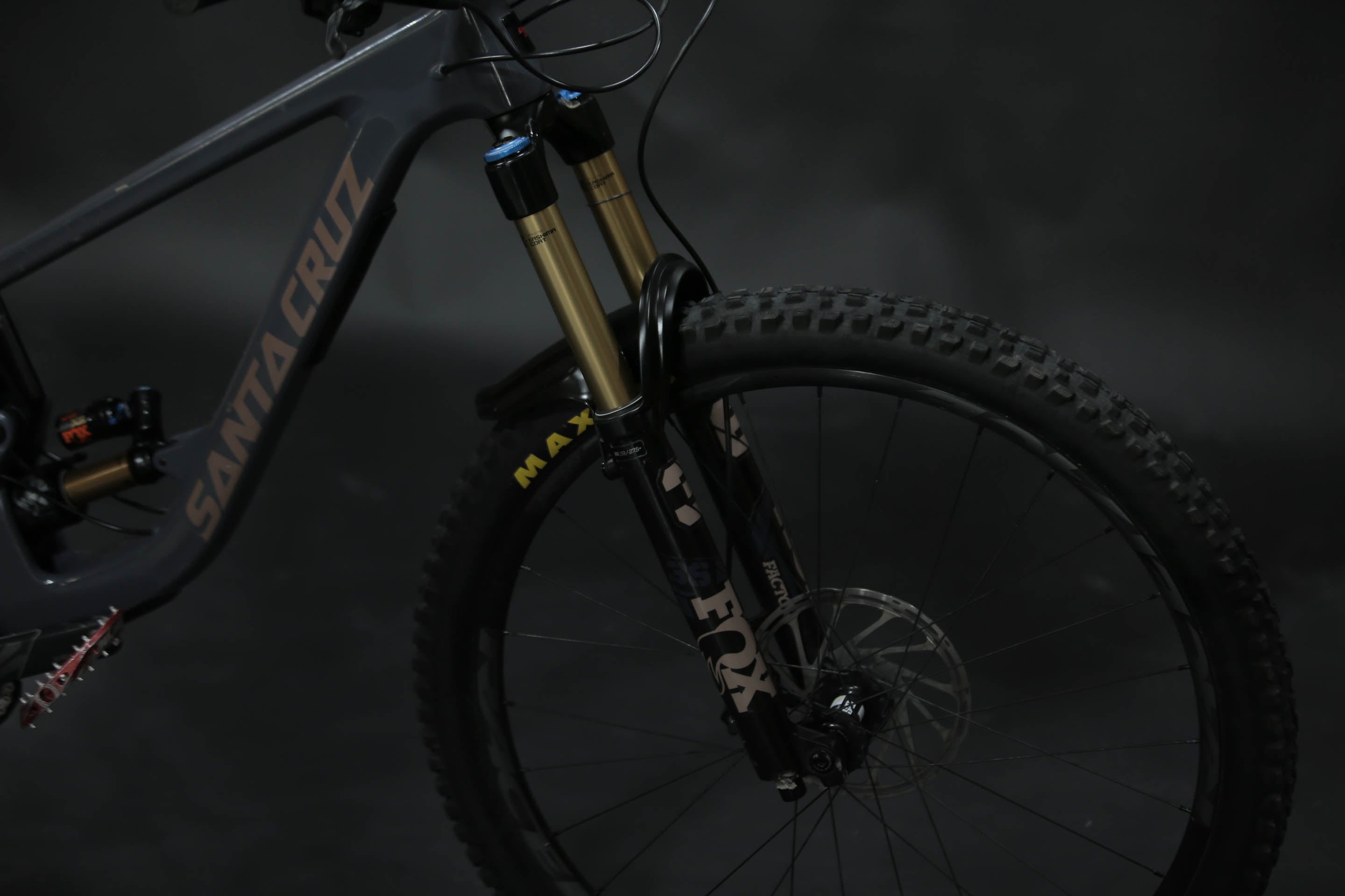 Bicicleta de Montaña Doble Supensión Santa Cruz Megatower CC 29" Talla Medium (2024) Seminueva
