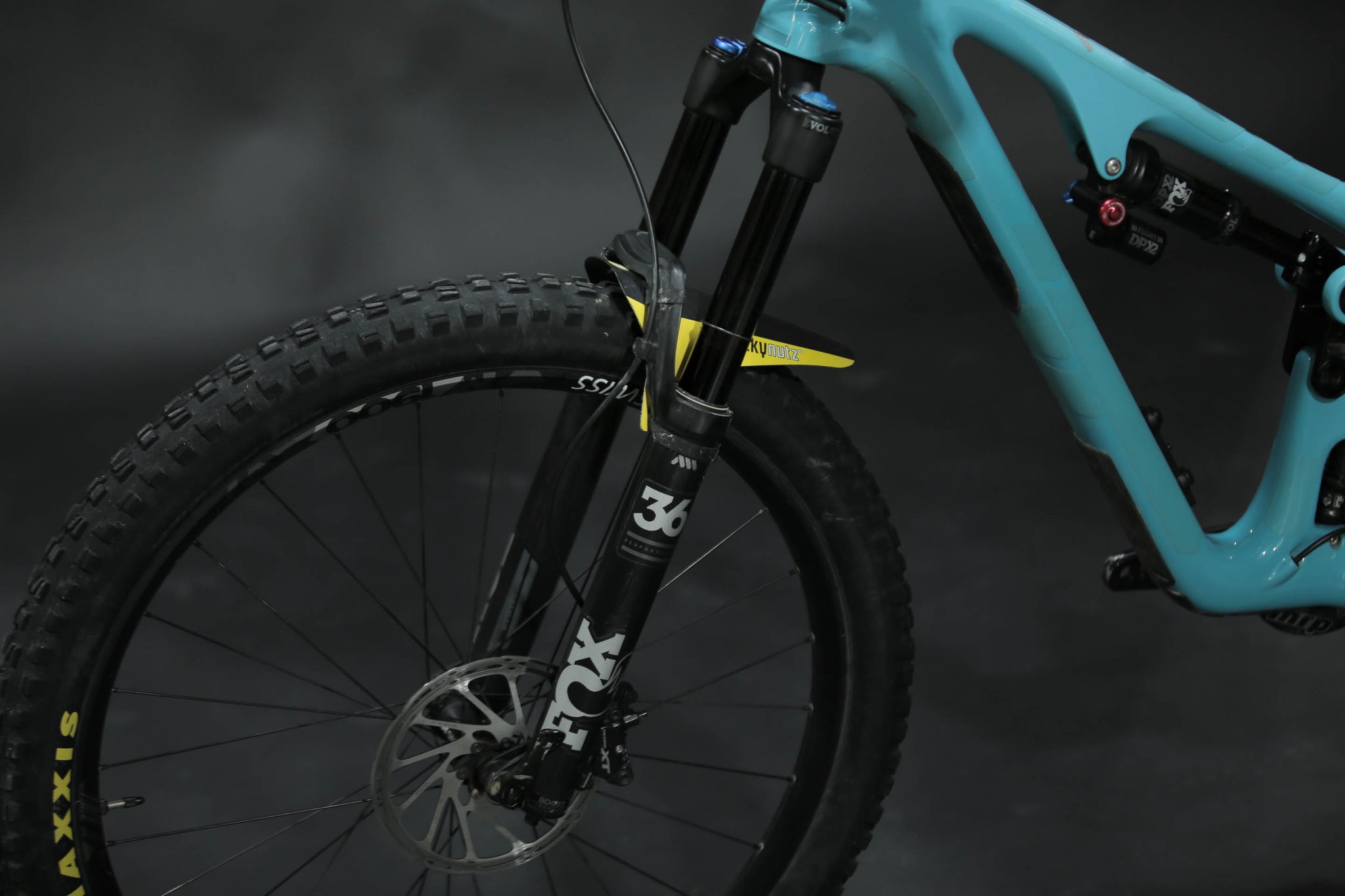 Bicicleta de Montaña Doble Supensión Yeti Cycles SB140 27.5" Talla Small (2021) Seminueva