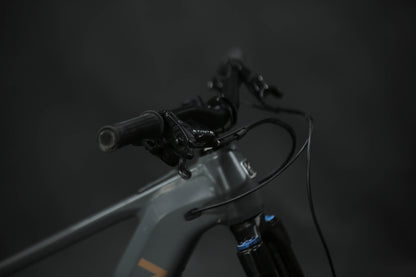 Bicicleta de Montaña Asistida Doble Suspensión Marin Alpine Trail E2 29/27.5" Talla Median (2024) Seminueva
