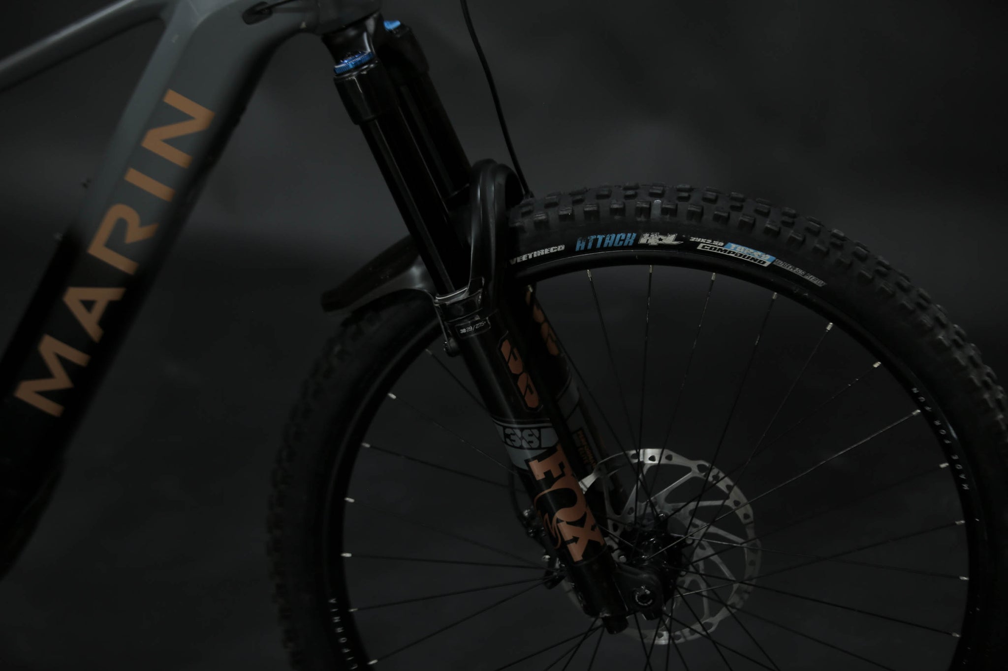 Bicicleta de Montaña Asistida Doble Suspensión Marin Alpine Trail E2 29/27.5" Talla Median (2024) Seminueva