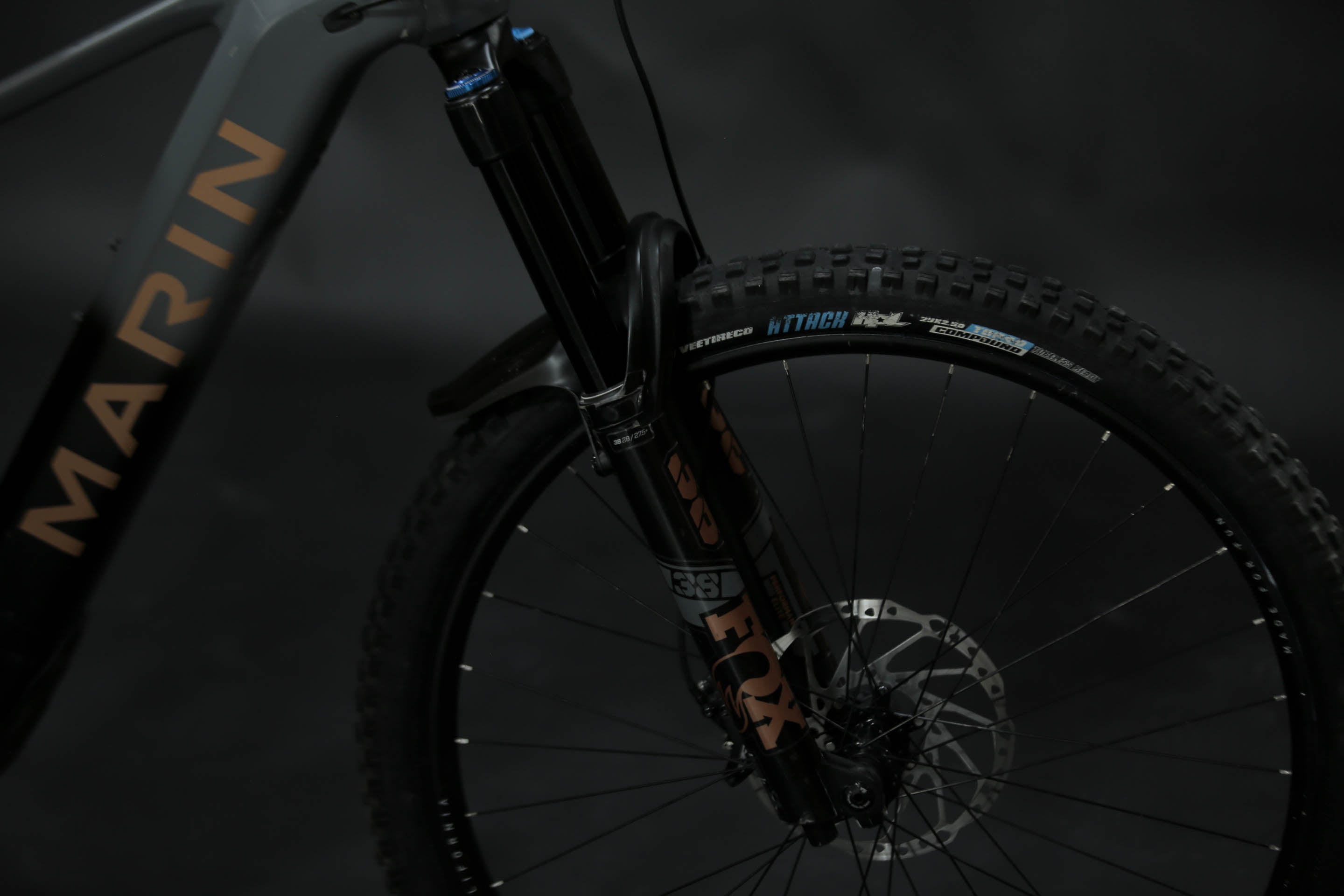 Bicicleta de Montaña Asistida Doble Suspensión Marin Alpine Trail E2 29/27.5" Talla Median (2024) Seminueva