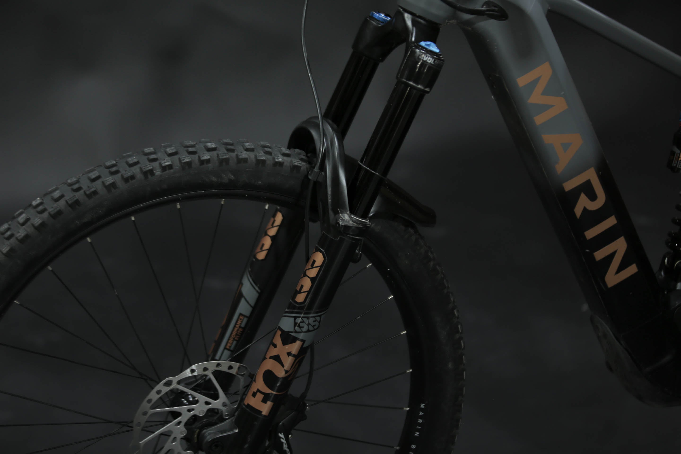 Bicicleta de Montaña Asistida Doble Suspensión Marin Alpine Trail E2 29/27.5" Talla Medium (2024) Seminueva