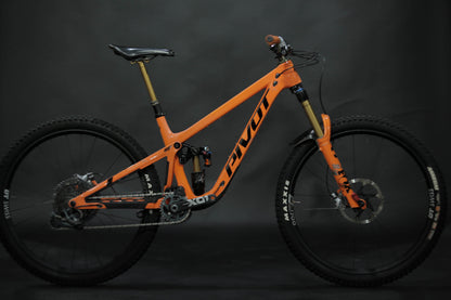 Bicicleta De Montaña Doble Suspensión Pivot Cycles Firebird 29" Talla Medium (2022) Seminueva