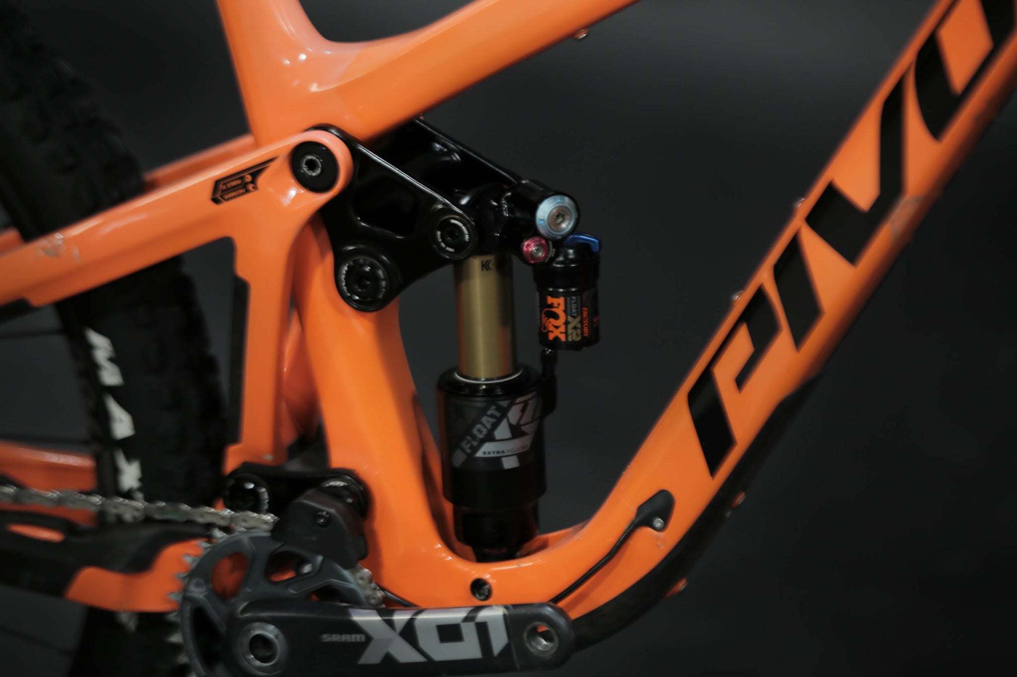 Bicicleta De Montaña Doble Suspensión Pivot Cycles Firebird 29" Talla Medium (2022) Seminueva