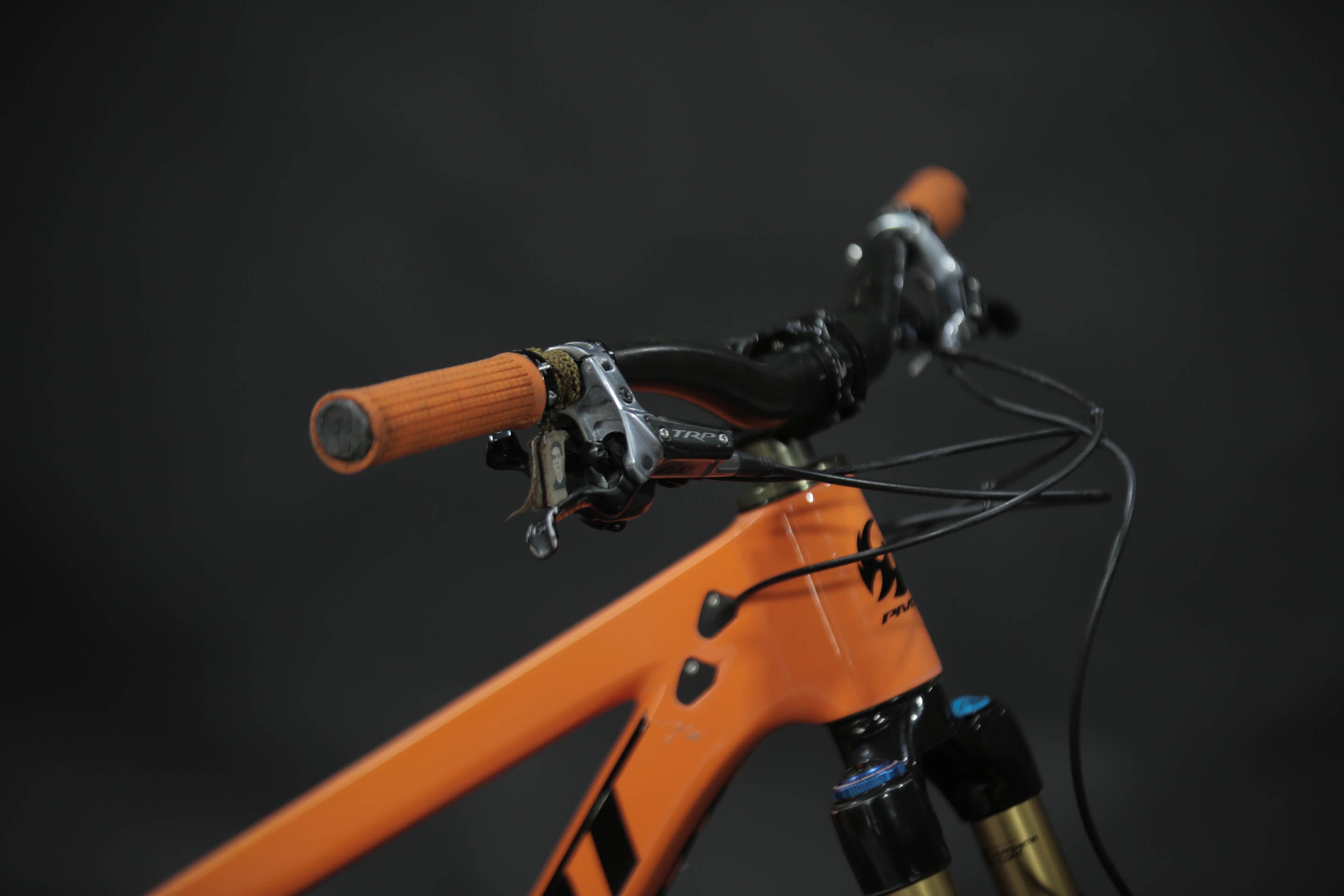 Bicicleta De Montaña Doble Suspensión Pivot Cycles Firebird 29" Talla Medium (2022) Seminueva