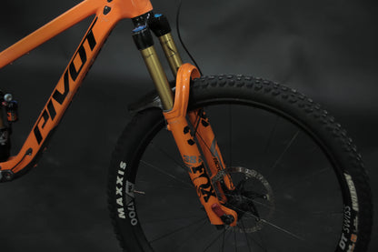 Bicicleta De Montaña Doble Suspensión Pivot Cycles Firebird 29" Talla Medium (2022) Seminueva