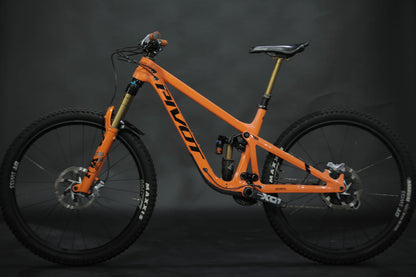 Bicicleta De Montaña Doble Suspensión Pivot Cycles Firebird 29" Talla Medium (2022) Seminueva