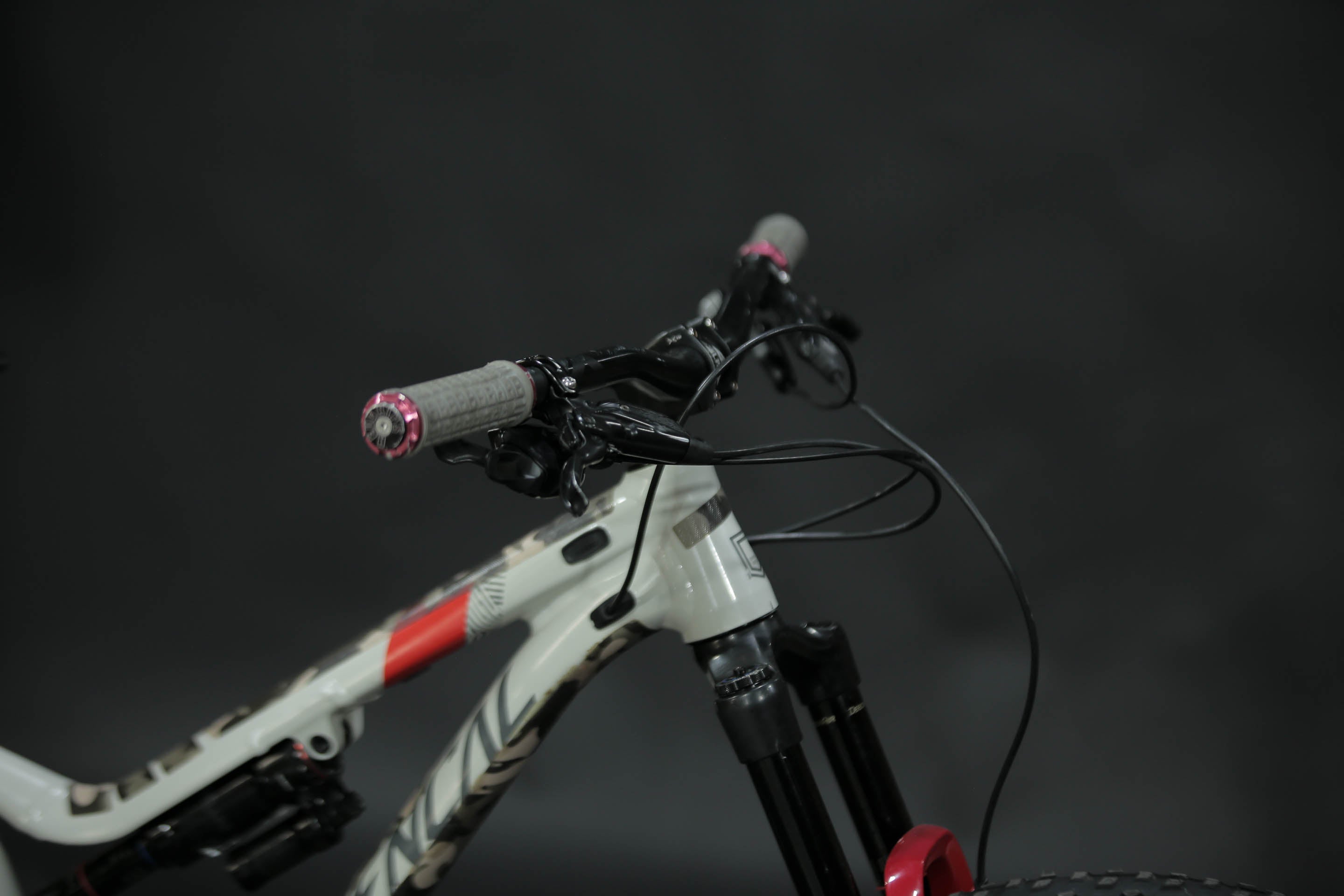 Bicicleta de Montaña Doble Suspension Commencal Meta AM 29" Talla Medium (2020) Seminueva
