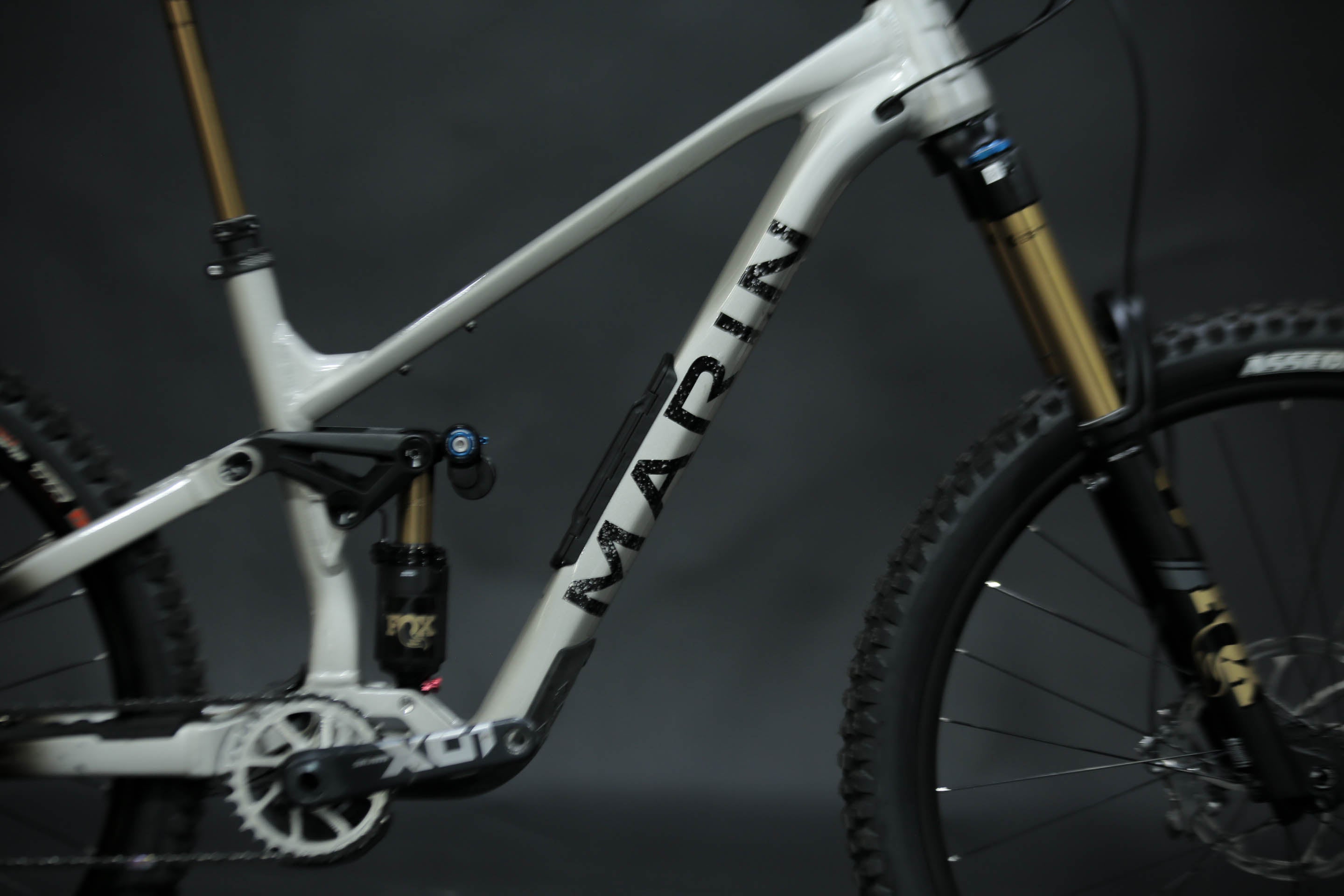 Bicicleta de Montaña Doble Suspensión Marin Bikes Alpine Trail XR 29" Talla Medium (2024) Seminueva