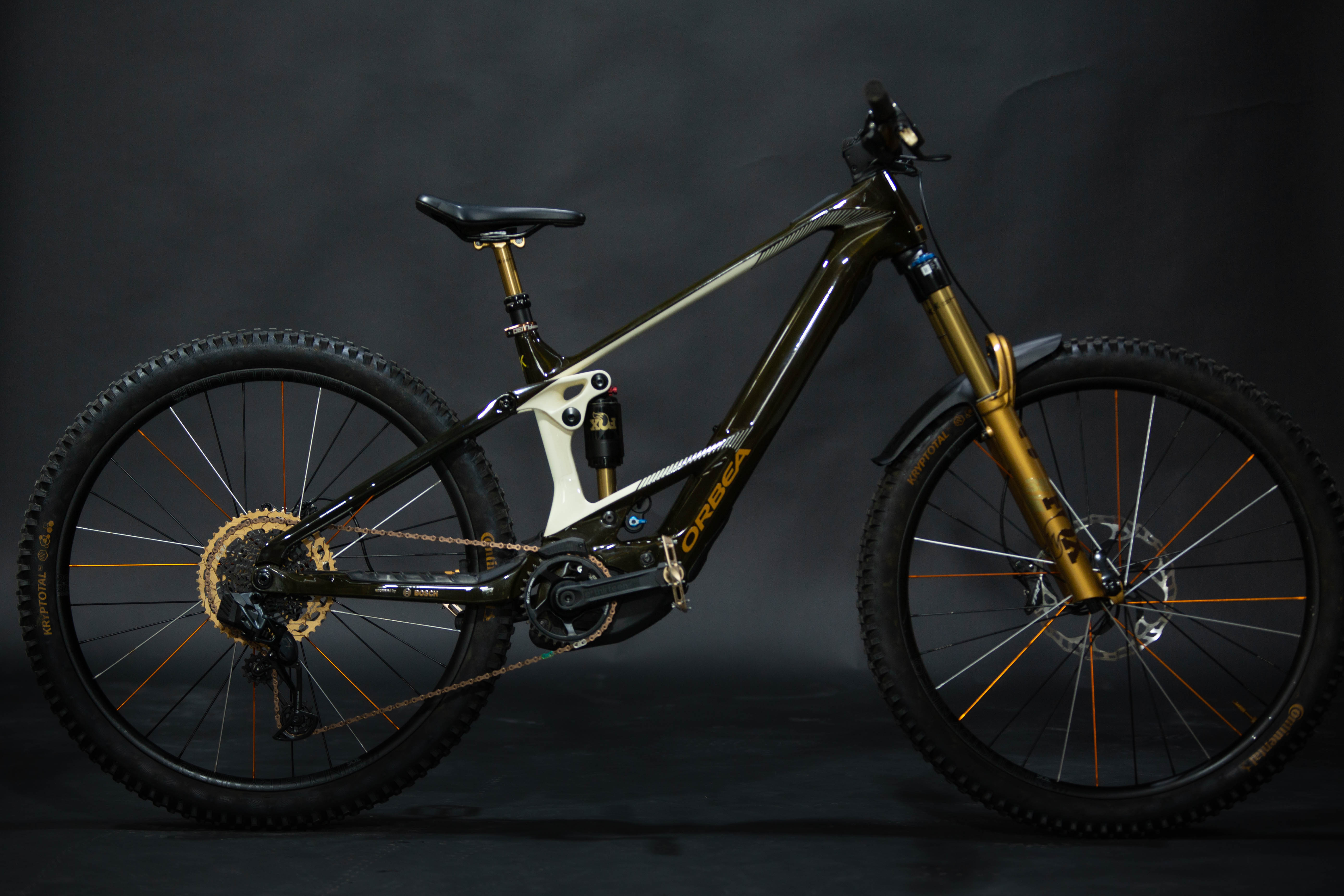 Bicicleta de Montaña Asistida Doble Suspensión Orbea Wild M-LTD 29" Talla Medium (2025) Seminueva