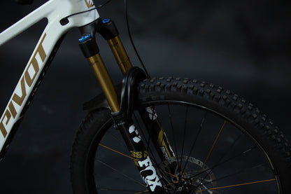 Bicicleta De Montaña Doble Suspensión Pivot Cycles Firebird 29" Talla Medium (2025) Seminueva