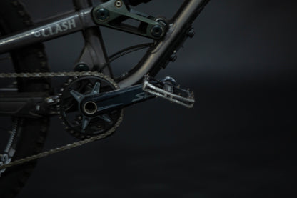 Bicicleta de Montaña Doble Suspension Commencal Clash Race 27.5" Talla Large (2022) Seminueva