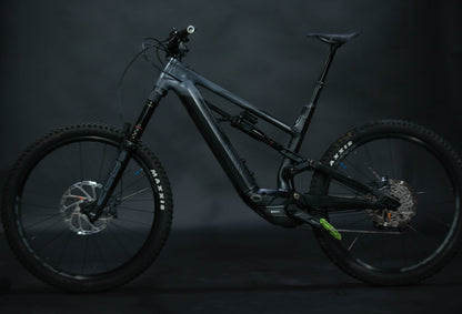 Bicicleta de Montaña Asistida Doble Suspensión Canyon Torque ON 7 27.5" Talla Large (2023) Seminueva