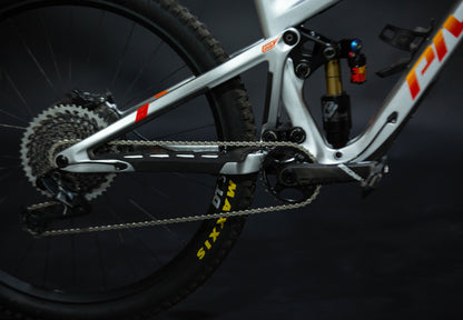 Bicicleta De Montaña Doble Suspensión Pivot Cycles Firebird 29" Talla X-Large (2024) Seminueva