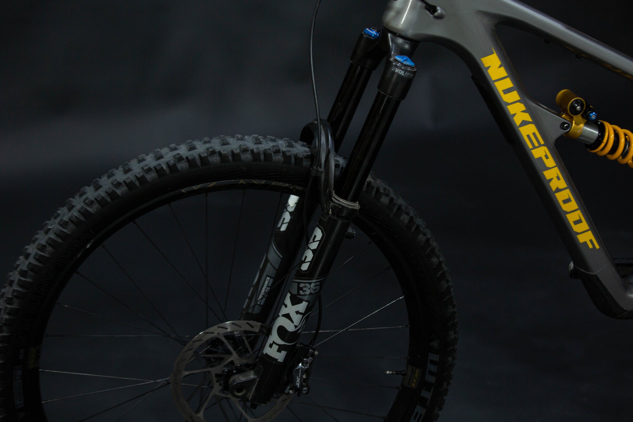 Bicicleta De Montaña Doble Suspension Nukeproof Mega 297 29/27.5" Talla Large (2022) Seminueva