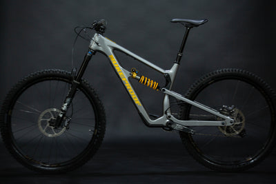 Bicicleta De Montaña Doble Suspension Nukeproof Mega 297 29/27.5" Talla Large (2022) Seminueva