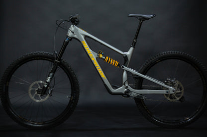 Bicicleta De Montaña Doble Suspension Nukeproof Mega 297 29/27.5" Talla Large (2022) Seminueva