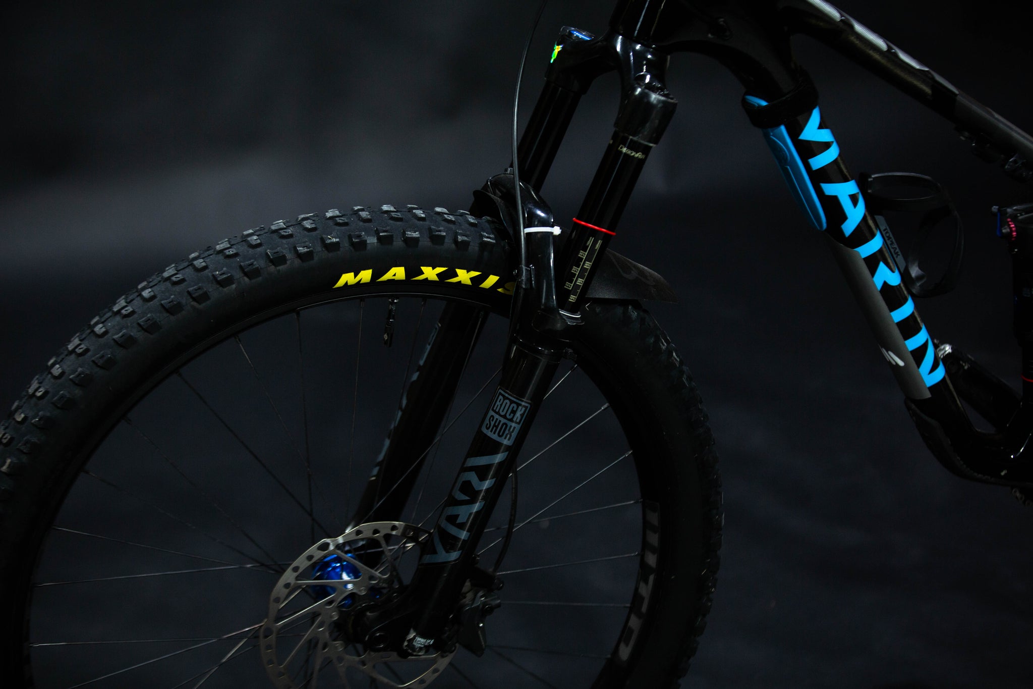 Bicicleta de Montaña Doble Suspensión Marin Bikes Alpine Trail Carbon 29" Talla Medium (2022) Seminueva