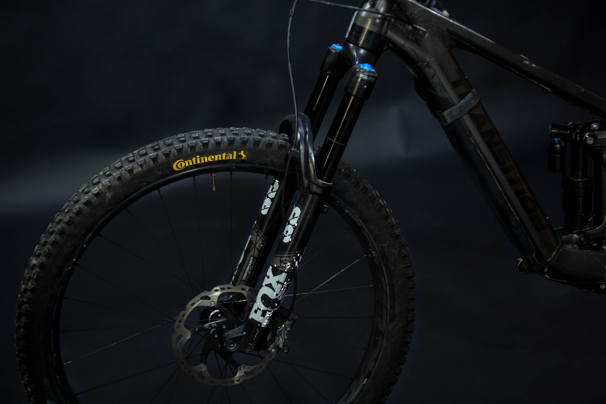 Bicicleta De Montaña Asistida Doble Suspension Transition Relay 29" Talla Medium (2023) Seminueva