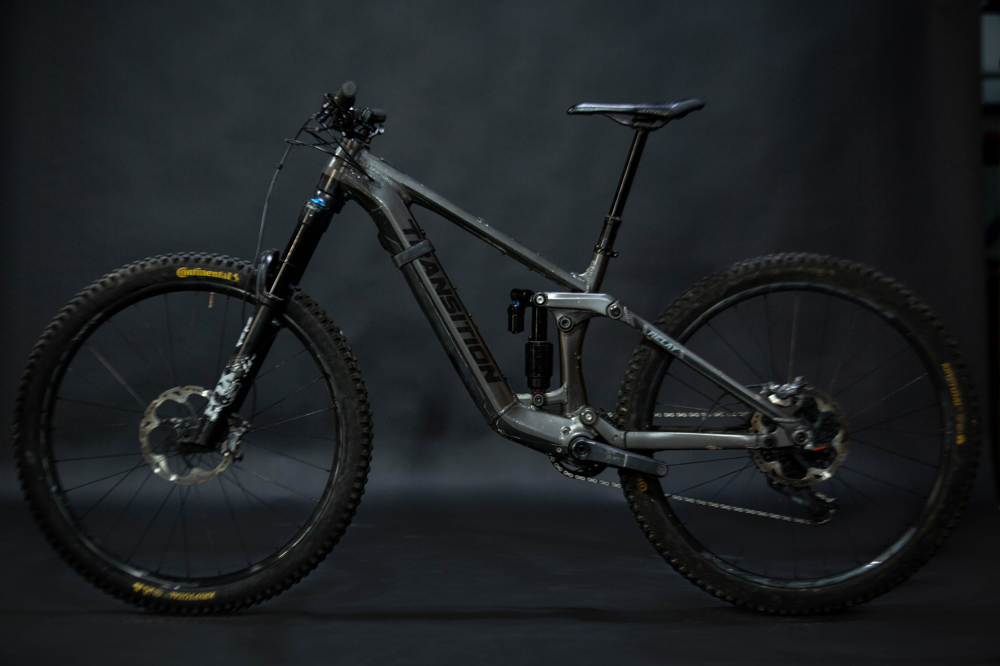 Bicicleta De Montaña Asistida Doble Suspension Transition Relay 29" Talla Medium (2023) Seminueva