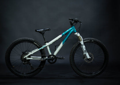 Bicicleta para Niño Commencal Ramones 24 Talla Extra Small (2021) Seminueva