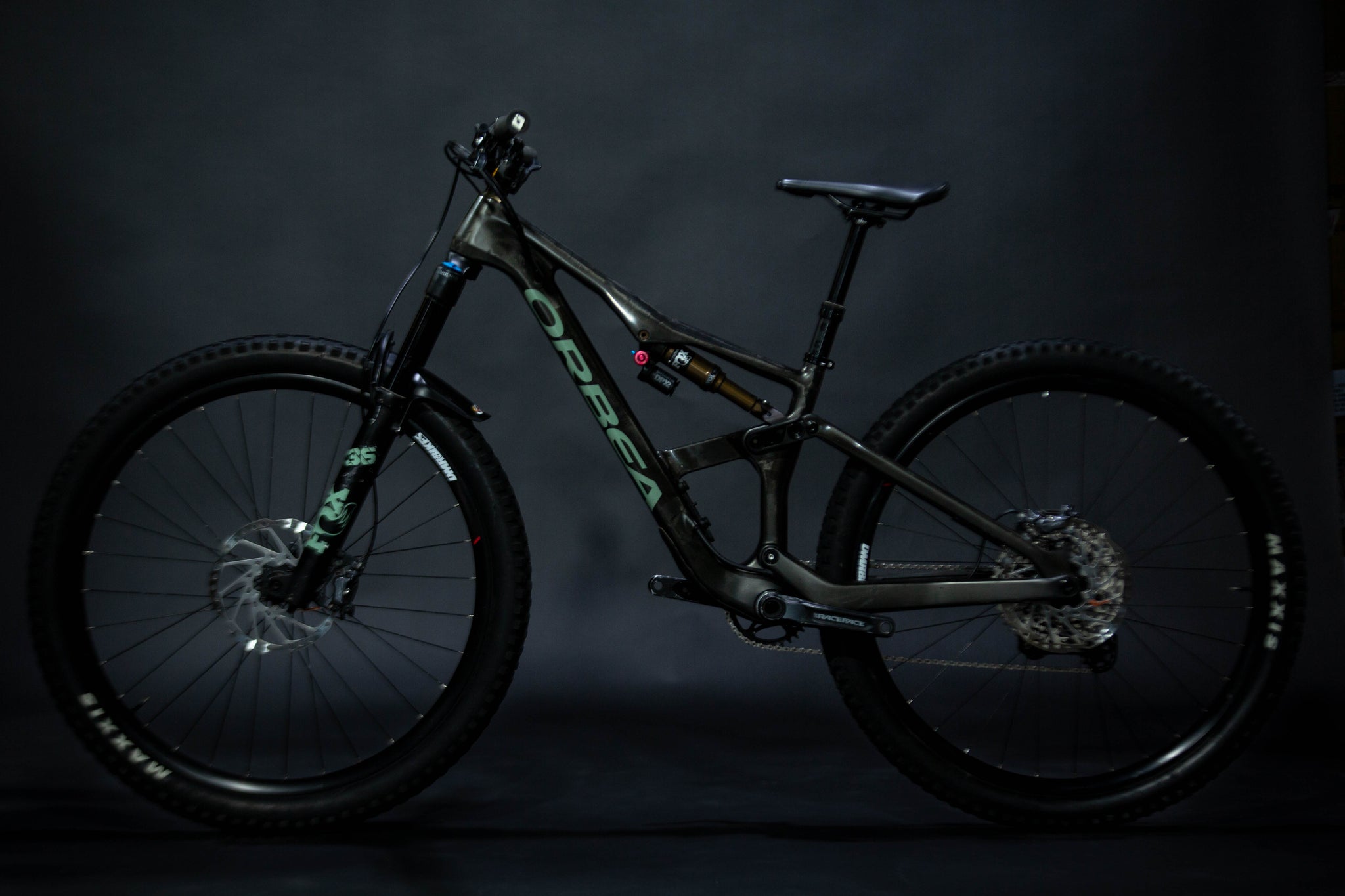 Bicicleta de Montaña Doble Suspension Orbea Occam 29" Talla Small(2023) Seminueva