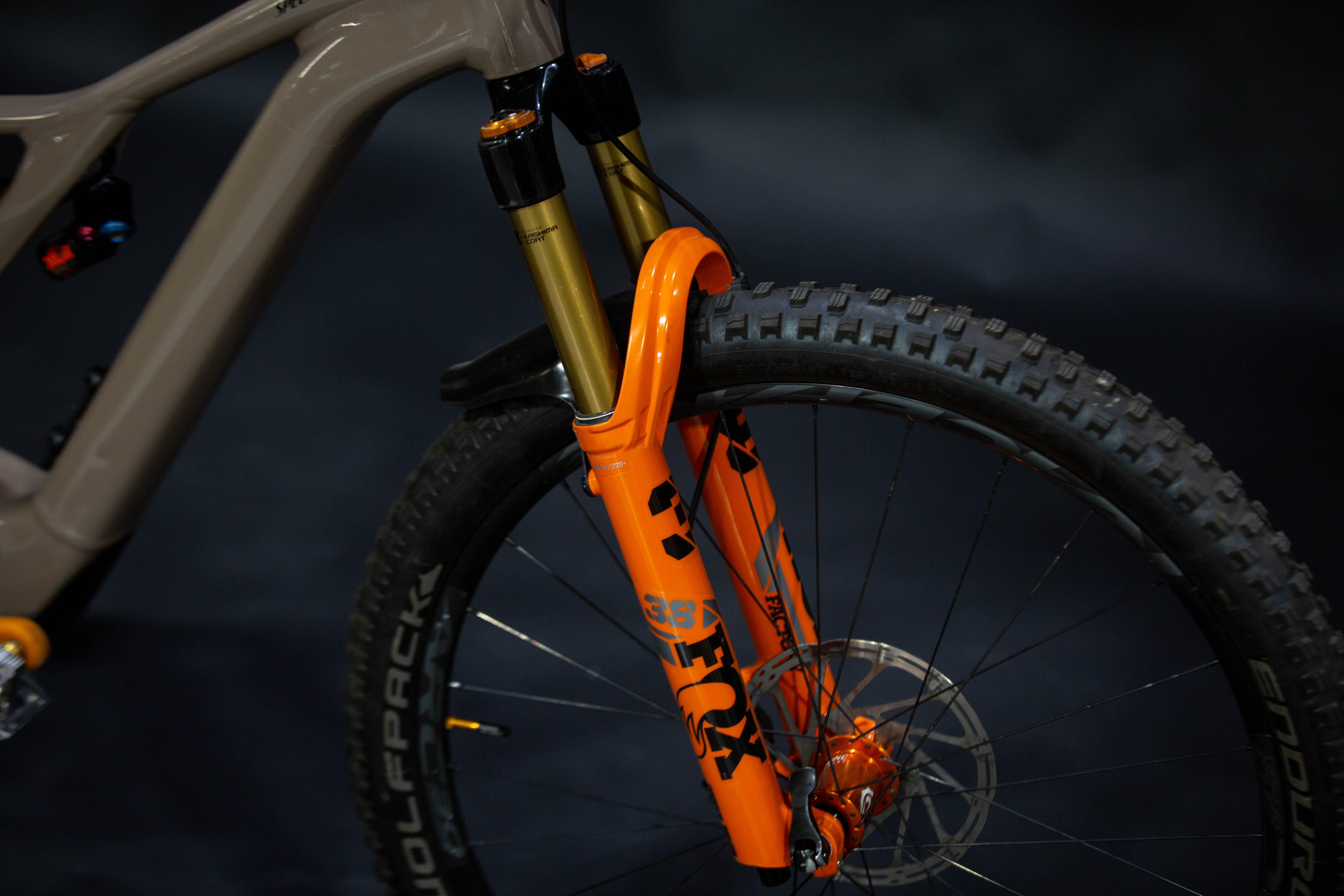 Bicicleta de Montaña Asistida Doble Suspensión Specialized Turbo Levo 29" Talla Large (2021) Seminueva