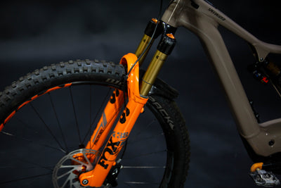 Bicicleta de Montaña Asistida Doble Suspensión Specialized Turbo Levo 29" Talla Large (2021) Seminueva