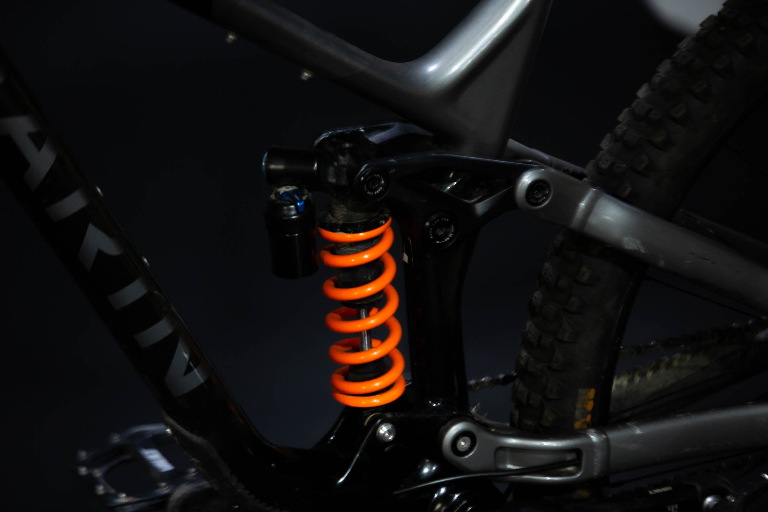 Bicicleta de Montaña Doble Suspensión Marin Bikes Alpine Carbon 29" Talla Large (2023) Seminueva