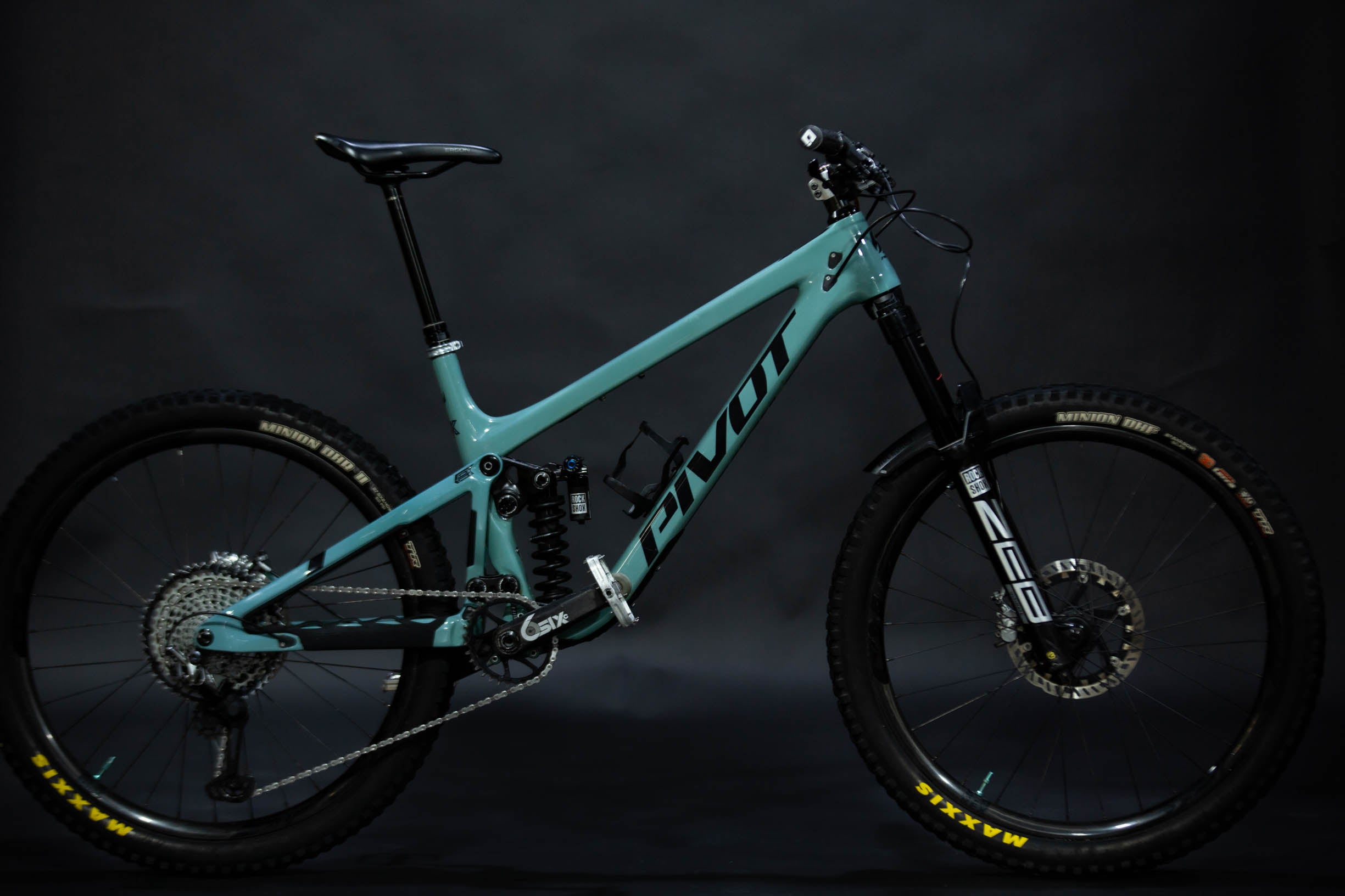 Bicicleta De Montaña Doble Suspensión Pivot Cycles Mach 6 27.5" Talla Large  (2024) Seminueva