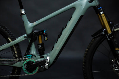 Bicicleta de Montaña asistida Doble Suspension YT E160 Talla Large (2023) Seminueva