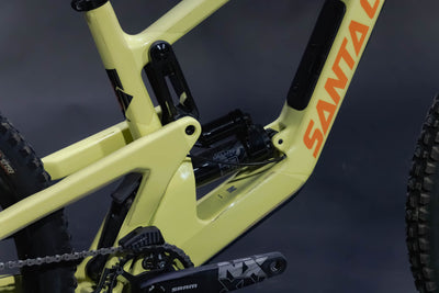 Bicicleta de Montaña Doble Supensión Santa Cruz Nomad C 29/27.5" Talla Medium (2024) Seminueva